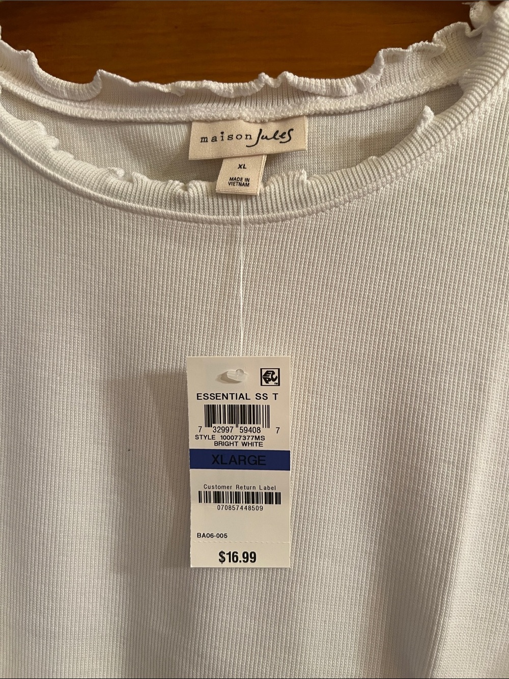 Madison Jules ladies top